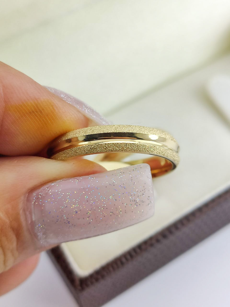 Aliança Côncava Feminina Ouro 18k 4mm CV 164 - Elegância e Conforto - Imagem 3